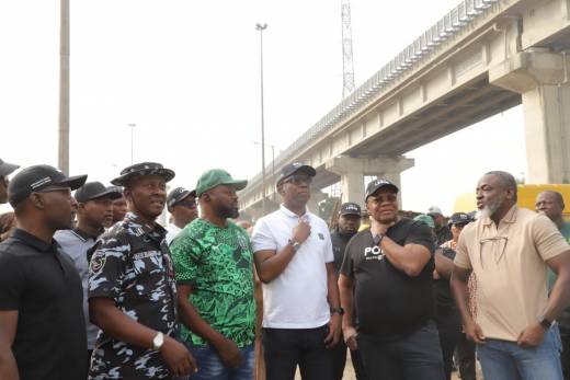 Lagos Issues 5-Day Eviction Notice to Squatters Beneath Ijora Causeway Bridge/Blue Line Bridge