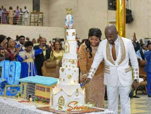 How Apostle Suleman, Wife Celebrated OFM’s 19th Anniversary
